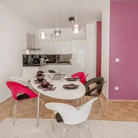 Eurolux - Bohinjska Bistrica * 보히니