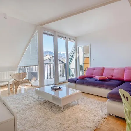 Eurolux - Bohinjska Bistrica 아파트 *